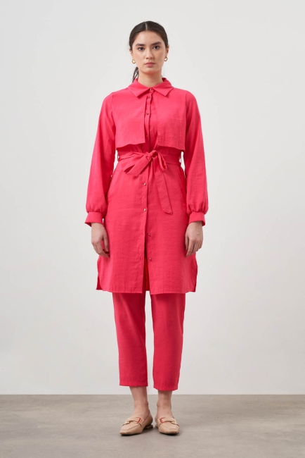 Mizalle Göğüs Parça Detaylı Kuşaklı Fuşya Mavi Tunik - Mizalle