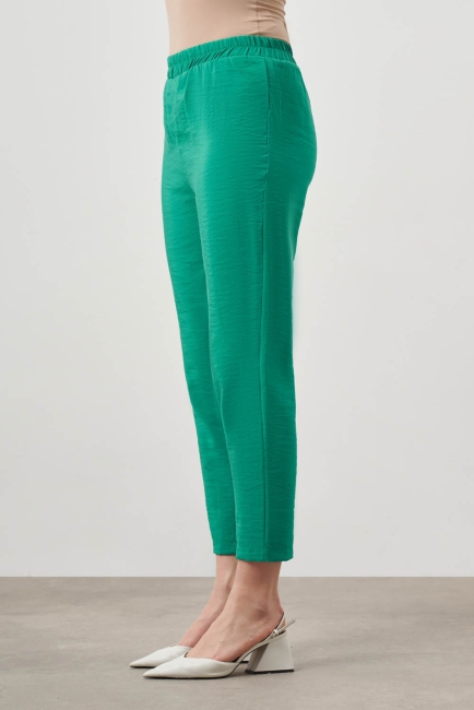Mizalle Beli Lastikli Rahat Kesim Yeşil Yazlık Pantolon - Mizalle (1)