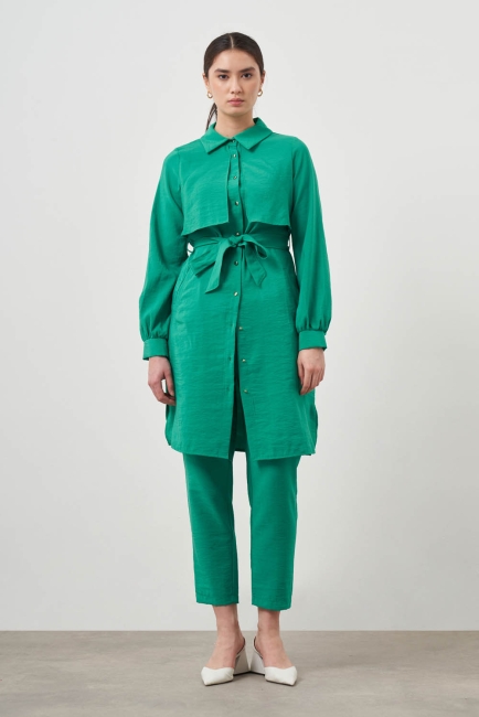 Mizalle Göğüs Parça Detaylı Kuşaklı Yeşil Tunik - Mizalle