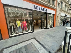 İstanbul Venezia AVM MIZALLE Mağazası