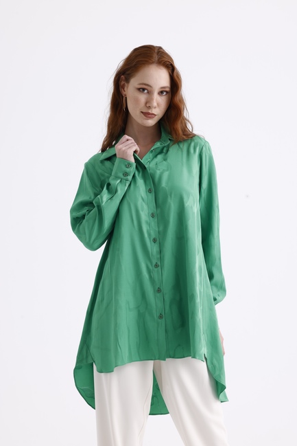 Mizalle Yeşil Jakarlı Arkası Uzun Rahat Kesim Tunik - Mizalle