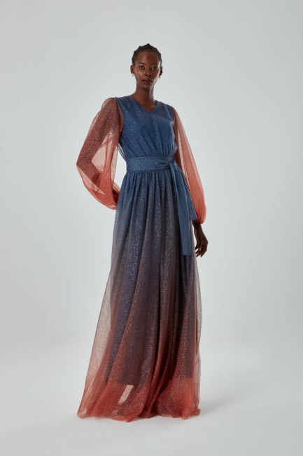 Mizalle Kırmızı Mavi Renkli Degrade Tül Sim Dokulu Maksi Gece Elbisesi - Mizalle (1)