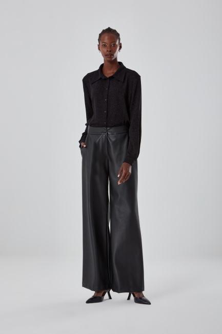 Mizalle Deri Görünümlü Geniş Paça Siyah Pantolon - Mizalle (1)