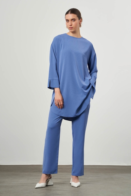 Mizalle Yuvarlak Yaka Cepli Rahat Kalıp İndigo Mavi Tunik - Mizalle