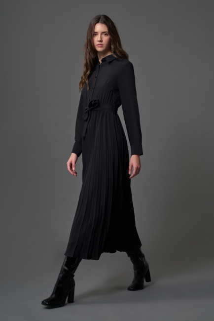 Mizalle Gömlek Yaka İnce Pliseli Etekli Maksi Siyah Elbise - Mizalle (1)