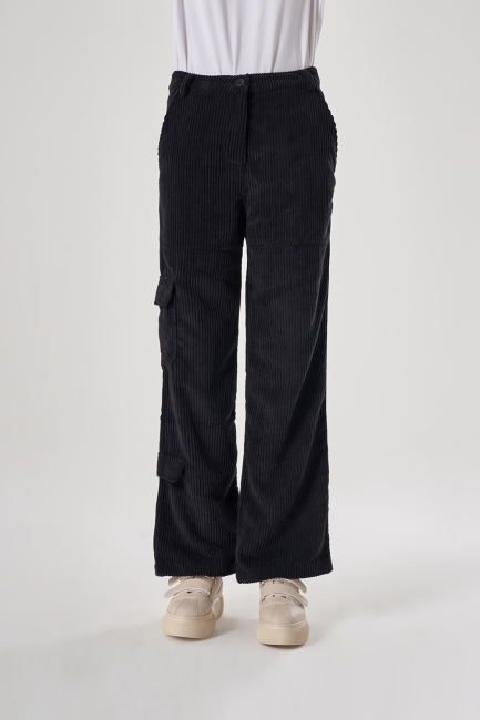 Mizalle Yandan Cepli Siyah İnce Fitilli Kadife Pantolon - Mizalle (1)