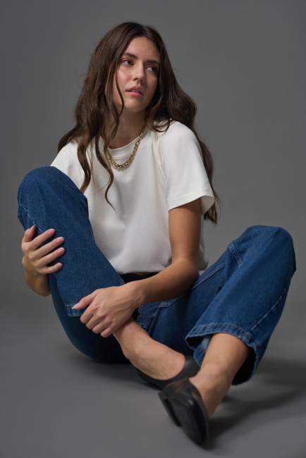 Mizalle Dar Kalıp Geniş Paça Koyu Mavi Denim Pantolon - Mizalle