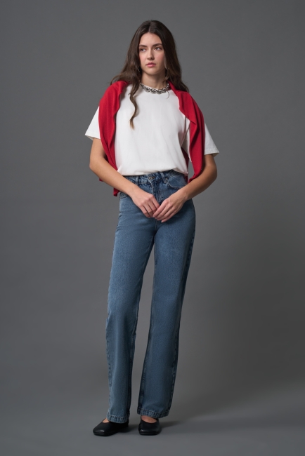 Mizalle Dar Kalıp Geniş Paça Mavi Denim Pantolon - Mizalle