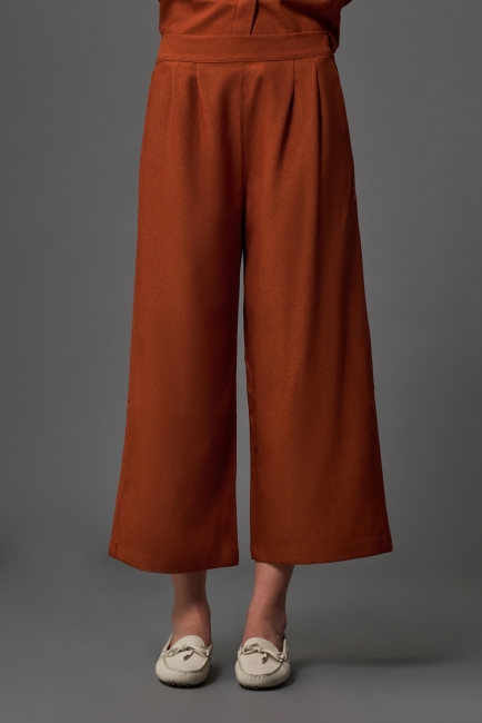 Mizalle Çift Pile Kısa Paçalı Geniş Kesim Kiremit Rengi Pantolon - Mizalle