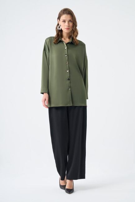 Mizalle Metal Düğmeli Haki Klasik Saten Gömlek - Mizalle