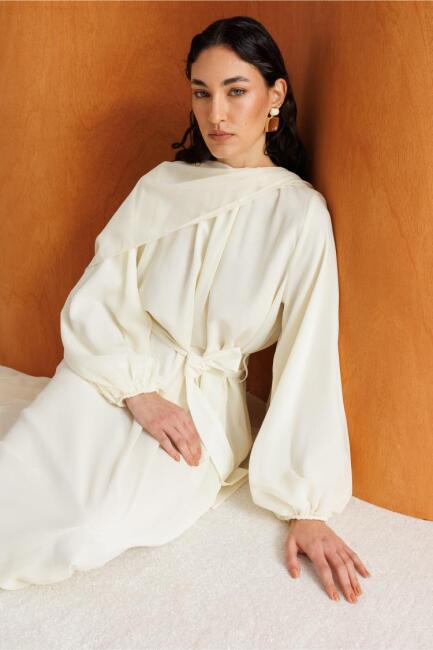 Mizalle Balon Kollu Kuşaklı Ekru Maksi Şifon Elbise - Mizalle