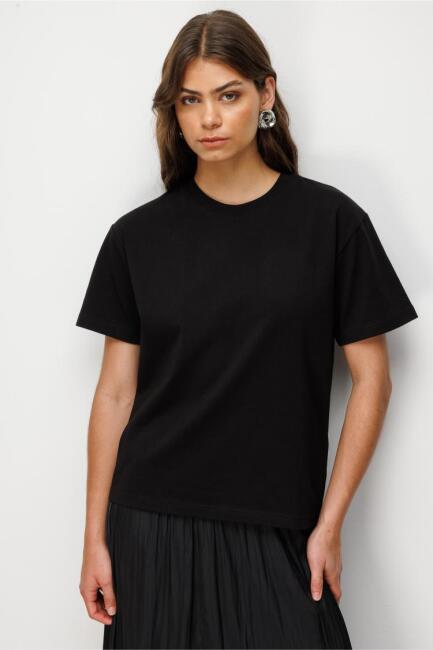Mizalle Basic Düz Suprem Siyah T-Shirt - Mizalle