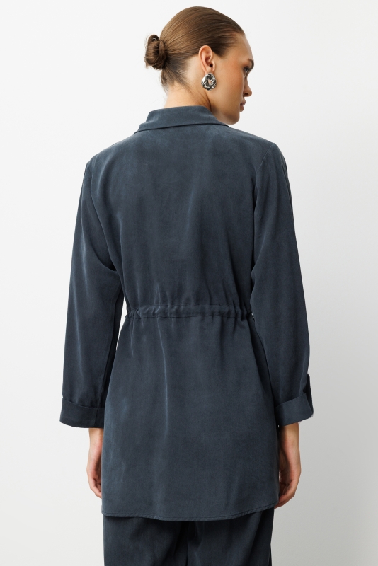Mizalle Beli Büzgülü Siyah Cupro Tunik · 4