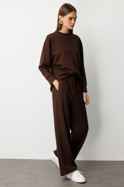 Mizalle Beli Lastikli Yumuşak Dokulu Kahverengi Jogger Panton - Mizalle