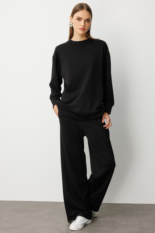 Mizalle Çıtçıtlı Yumuşak Dokulu Siyah Spor Tunik · 3