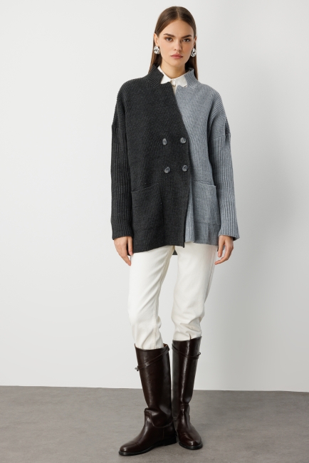 Mizalle Ekstra Oversize Gri Renk Bloklu Cepli Kalın T - Mizalle