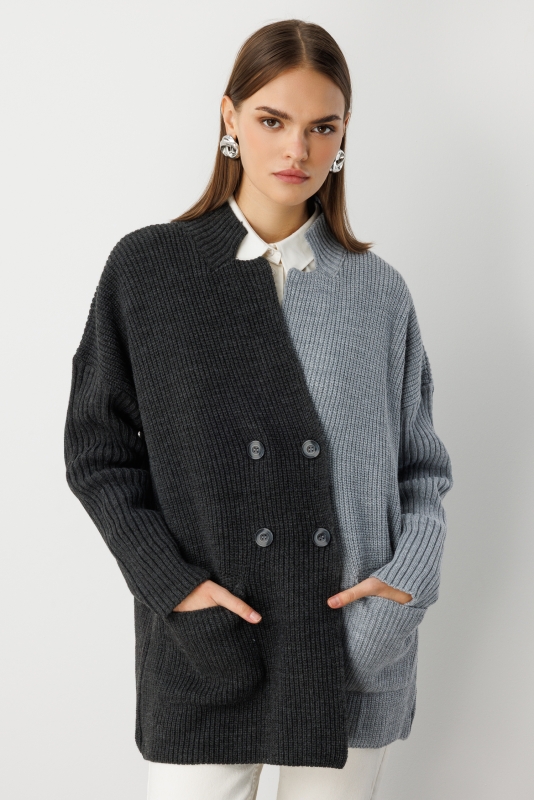 Mizalle Ekstra Oversize Gri Renk Bloklu Cepli Kalın T · 4