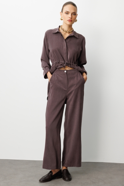 Mizalle Geniş Paça Beli Lastikli Kahverengi Cupro Pantolon - Mizalle (1)