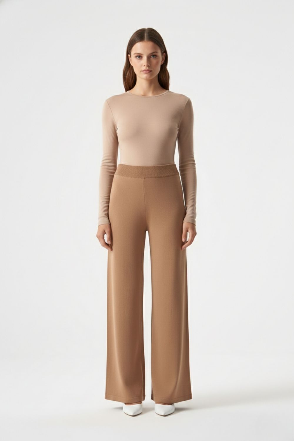 Mizalle Geniş Paça Lastikli Camel Triko Pantolon