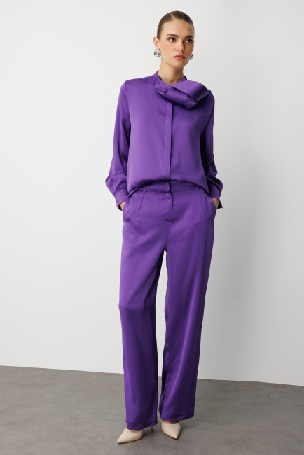 Mizalle Geniş Paça Mor Saten Şık Pantolon - Mizalle
