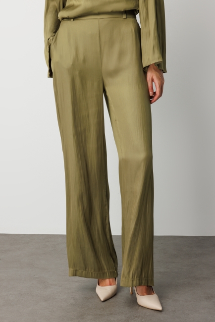 Mizalle Geniş Paçalı Saten Şık Yeşil Pantolon - Mizalle (1)