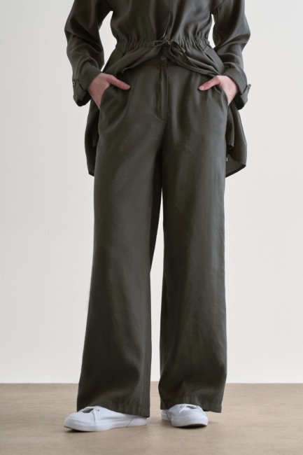 Mizalle Gri Rahat Kesim Geniş Paçalı Modal Pantolon - Mizalle