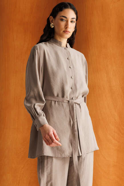 Mizalle Hakim Yaka Modal Dokulu Bej Rengi Tunik - Mizalle