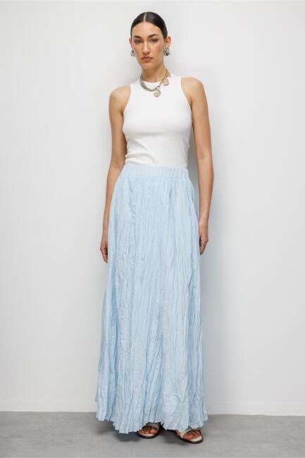 Mizalle Kırışık Görünümlü Saf Pamuk Açık Mavi Maksi Etek - Mizalle