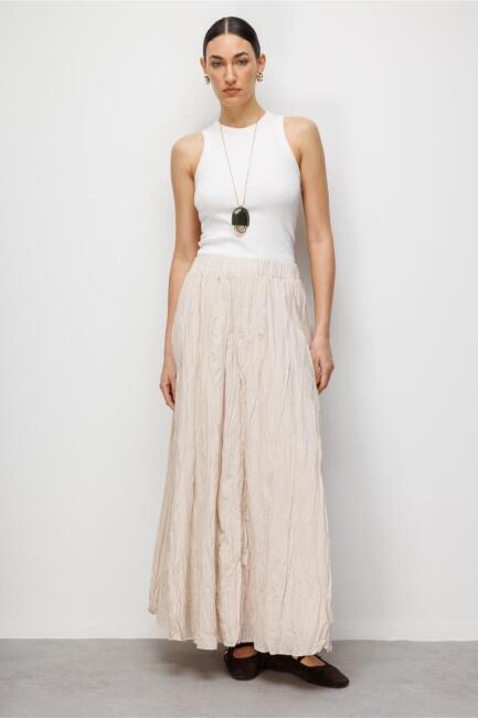 Mizalle Kırışık Görünümlü Saf Pamuk Bej Rengi Maksi Etek - Mizalle (1)