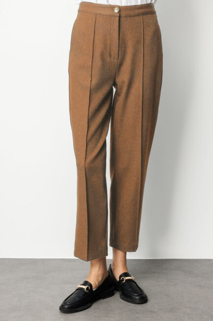Mizalle Melanj Dokuma Karamel Rengi Klasik Pantolon - Mizalle