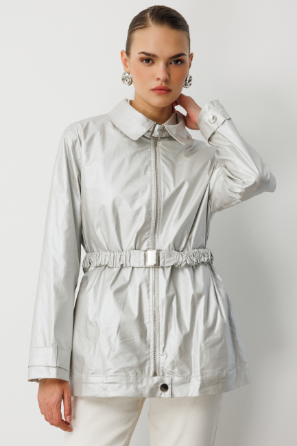 Mizalle Metalik Gri Parlak Dokulu Kuşaklı Trençkot - Mizalle