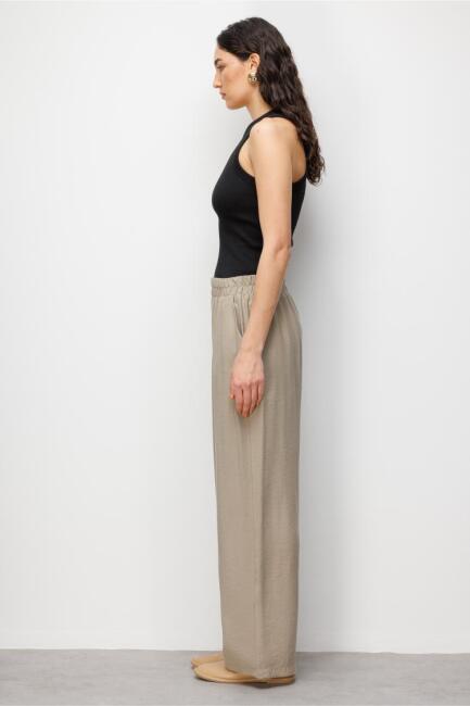 Mizalle Modal Dokulu Beli Lastikli Vizon Rengi Pantolon - Mizalle (1)