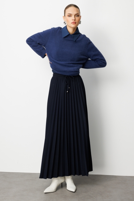 Mizalle Örme Krep Piliseli Maksi Lacivert Etek - Mizalle