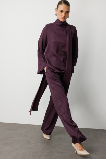 Mizalle Pilise Detaylı Bordo Saten Dökümlü Pantolon - Mizalle (1)