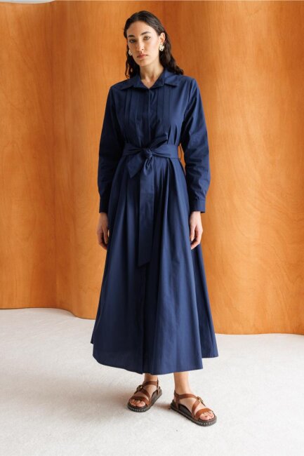 Mizalle Premium Saf Pamuk Lacivert Piliseli Uzun Elbise - Mizalle