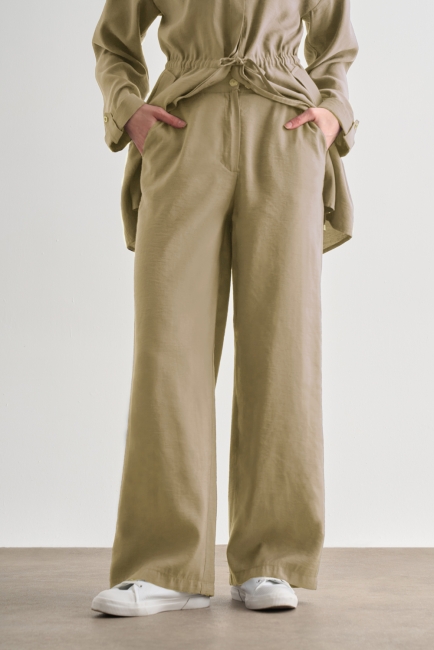 Mizalle Su Yeşili Rahat Kesim Geniş Paçalı Modal Pantolon - Mizalle