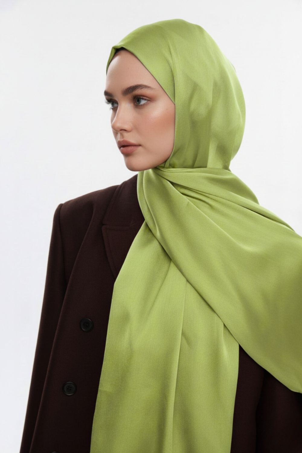 Mizalle & YAQA Özel Saten Dokulu Fıstık Yeşili Şal