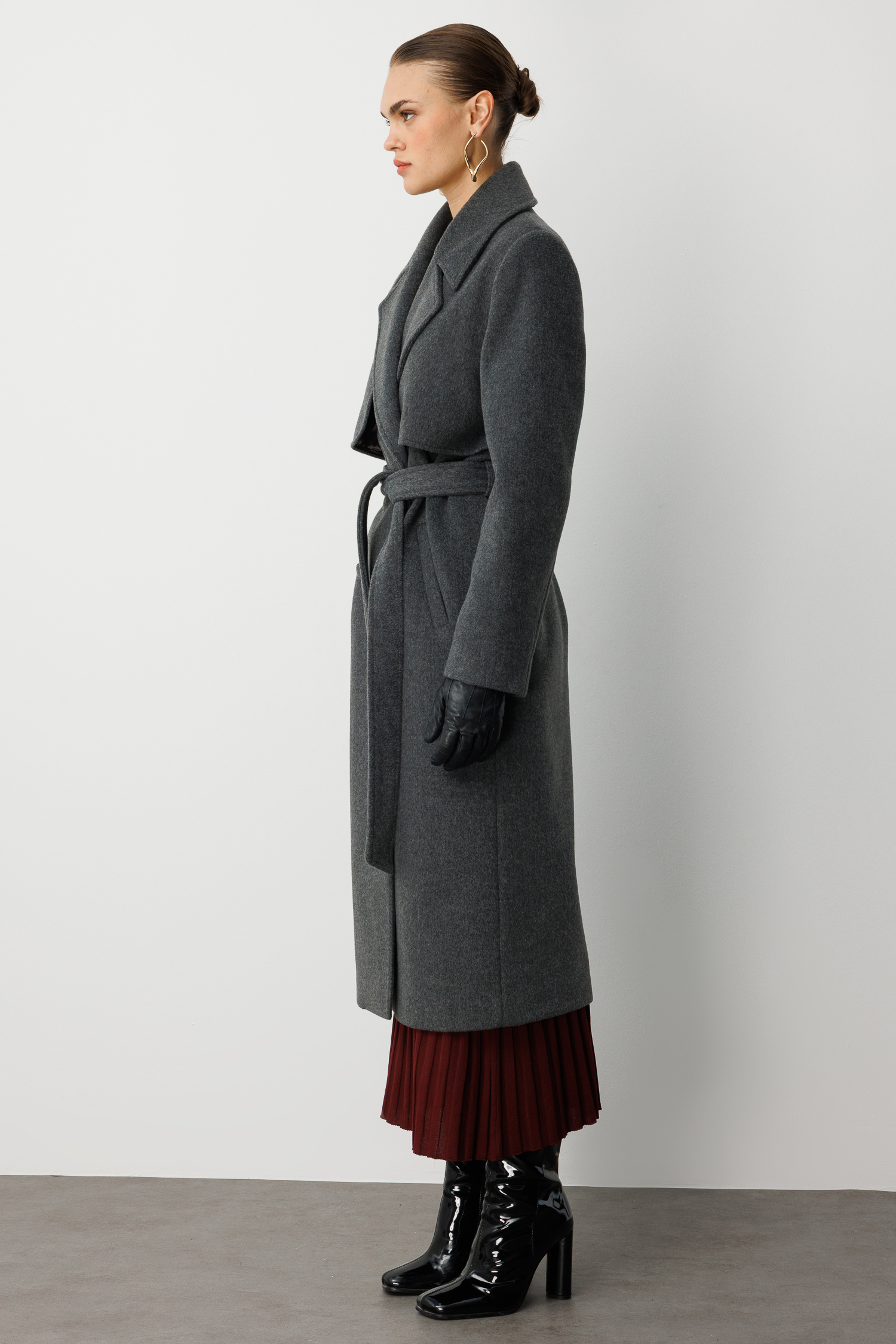 Mizalle Yünlü Kaşe Dokulu Antrasit Uzun Trençkot Kaban - Mizalle