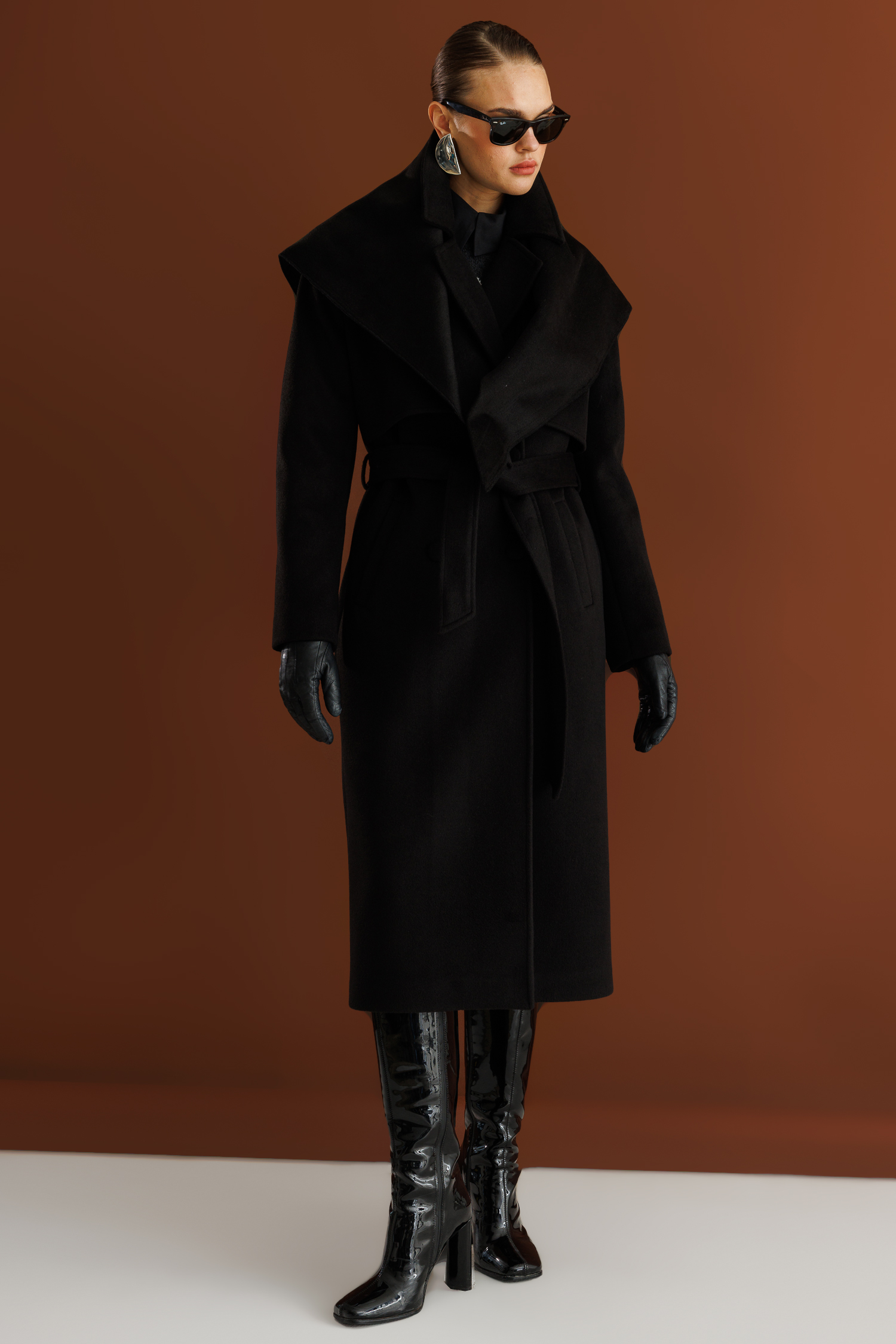 Mizalle Yünlü Kaşe Dokulu Siyah Uzun Trençkot Kaban - Mizalle