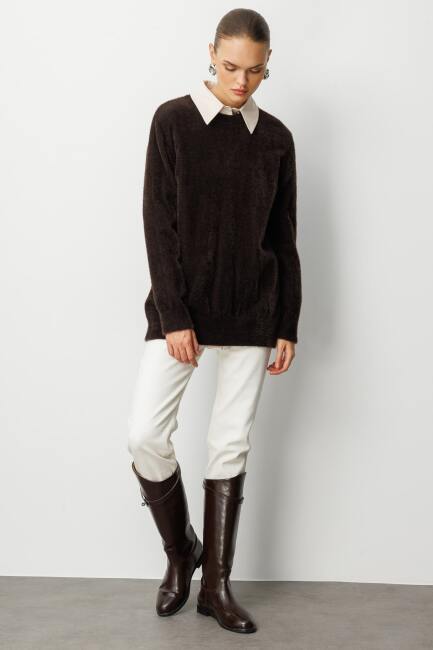 Mizalle Yuvarlak Yaka Oversize Yumuşak Dokulu Kahverengi Triko Kazak - Mizalle (1)