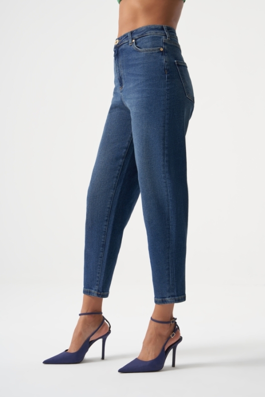 MZL Lacivert Dar Kesim Bilek Boyu Denim Pantolon · 2