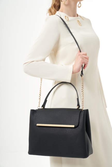 Mizalle Zincir Askı Detaylı Klasik Deri Siyah Omuz Çantası - Mizalle (1)