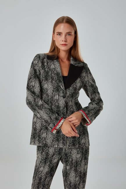 Mizalle Siyah Beyaz Desenli Şık Siyah Ceket - Mizalle (1)