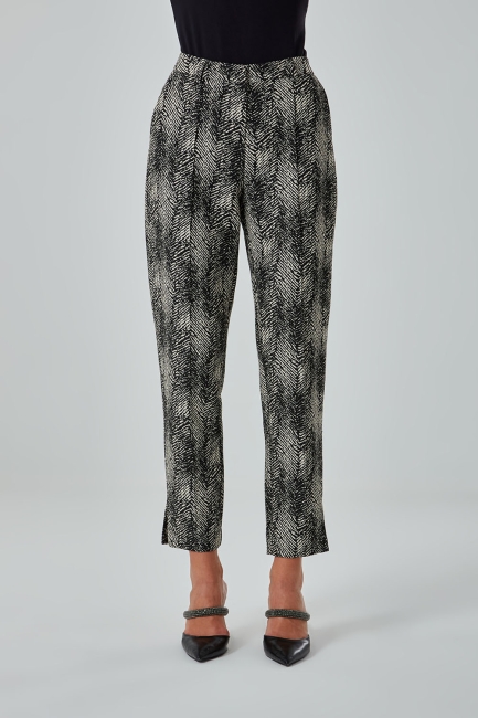 Mizalle Siyah Beyaz Desenli Şık Siyah Pantolon - Mizalle (1)