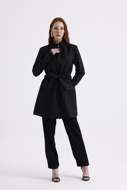 Mizalle Payet Detaylı Siyah Kuşaklı Şık Saten Ceket - Mizalle