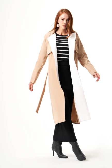 Mizalle Beyaz Yaka Klapalı Bej Rengi Uzun Klasik Trençkot - Mizalle