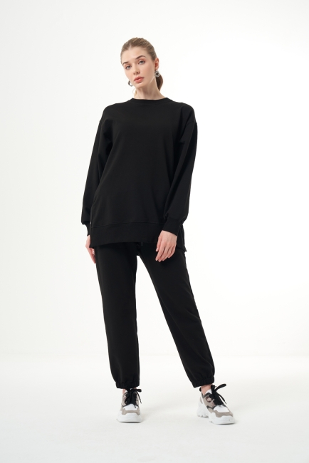 Mizalle Yanları Çıtçıtlı Yuvarlak Yaka Siyah Sweatshirt - Mizalle