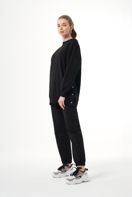 Mizalle Yanları Çıtçıtlı Yuvarlak Yaka Siyah Sweatshirt - Mizalle (1)
